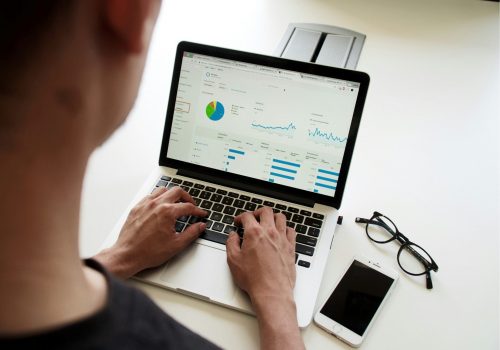 Building-a-Smart-Data-Retention-Policy_-What-Your-Small-Business-Needs-to-Keep-and-Delete-scaled.jpg